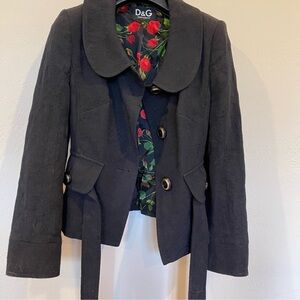 DOLCE&GABBANA JACKET AUTHENTIC Size 42. Worn a few times. In GUC